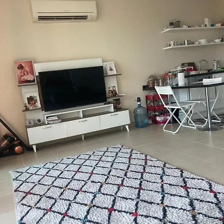 Valla Buanes, Kleopatra Apartment Alanya